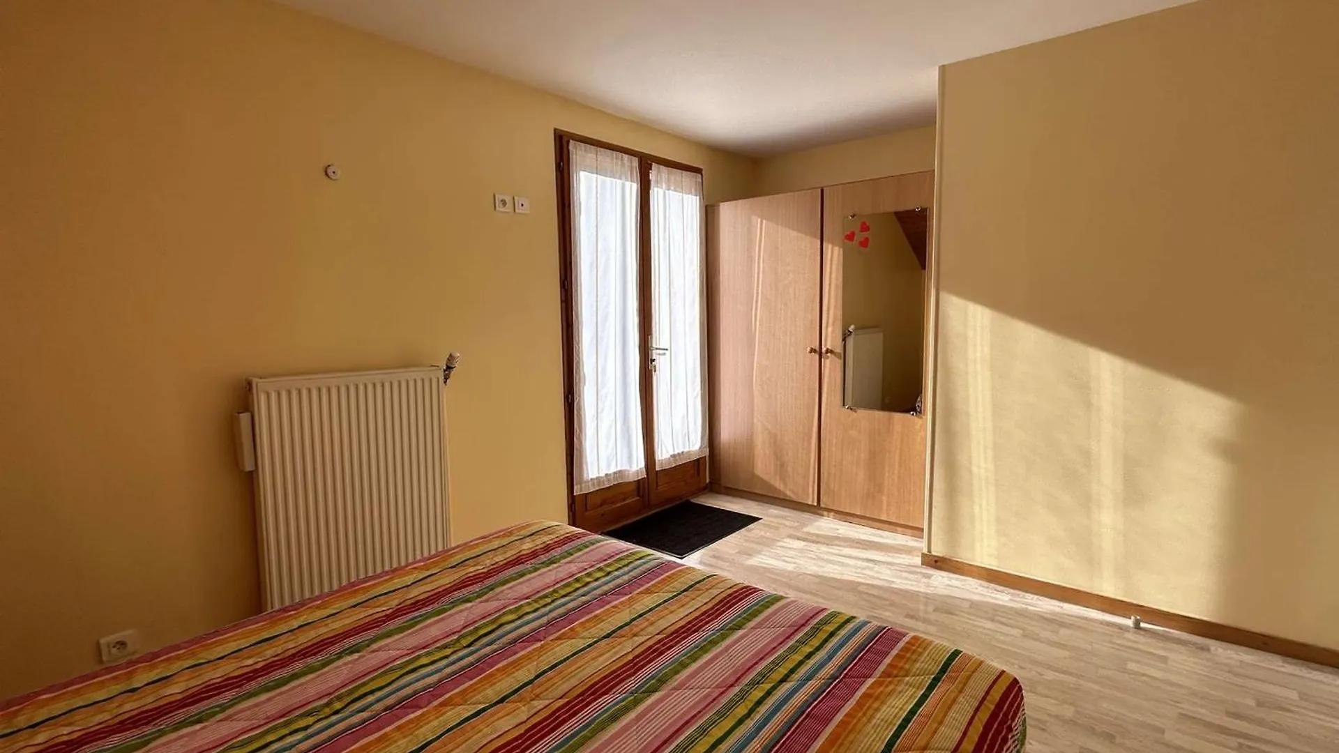סן-שפרה Maison Spacieuse 8 Pers Avec Terrasse - St-Chaffrey-S.Chevalier - Fr-1-330E-134 0*,  צרפת